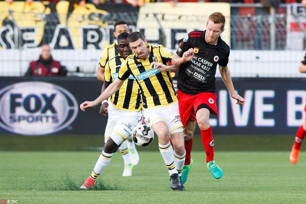 波切蒂诺与 波切蒂诺与